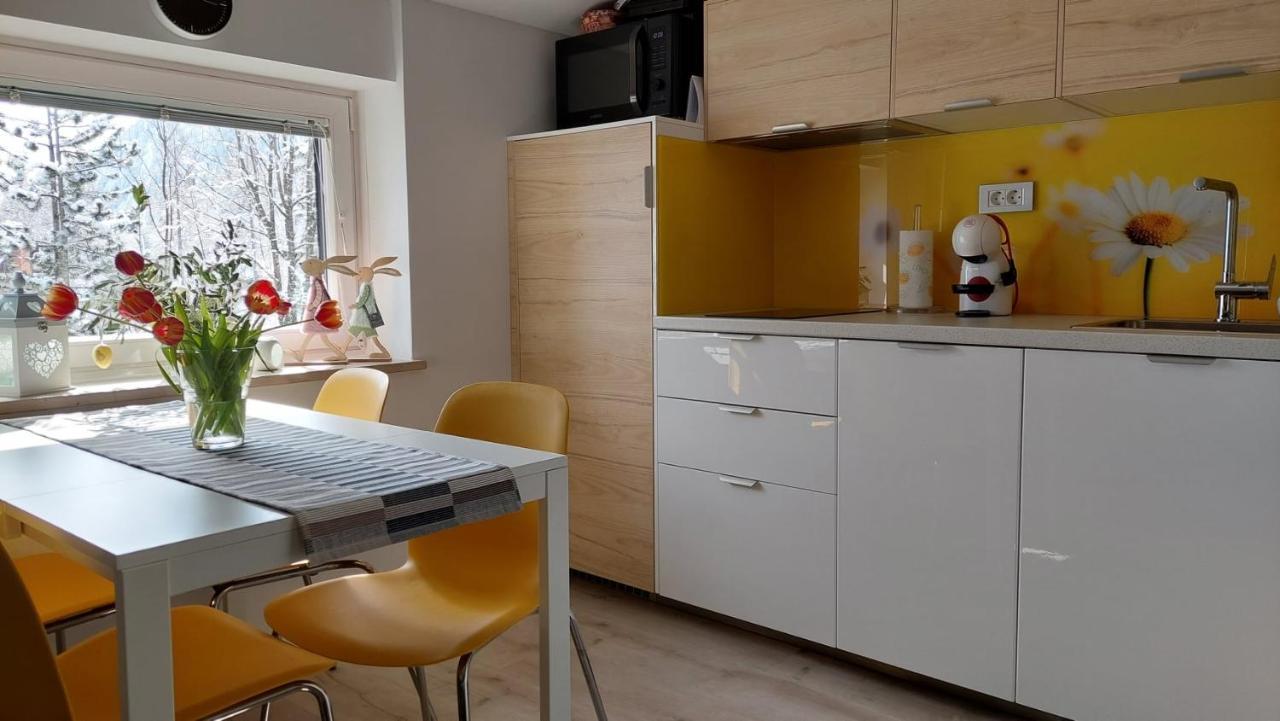 Apartma Marjetica Gozd Martuljek Kültér fotó